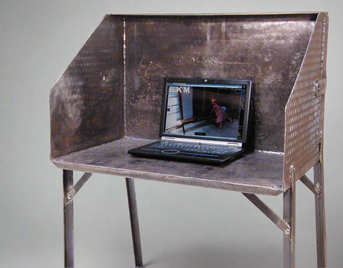 Unique industrial desk by B3KM - Image 2