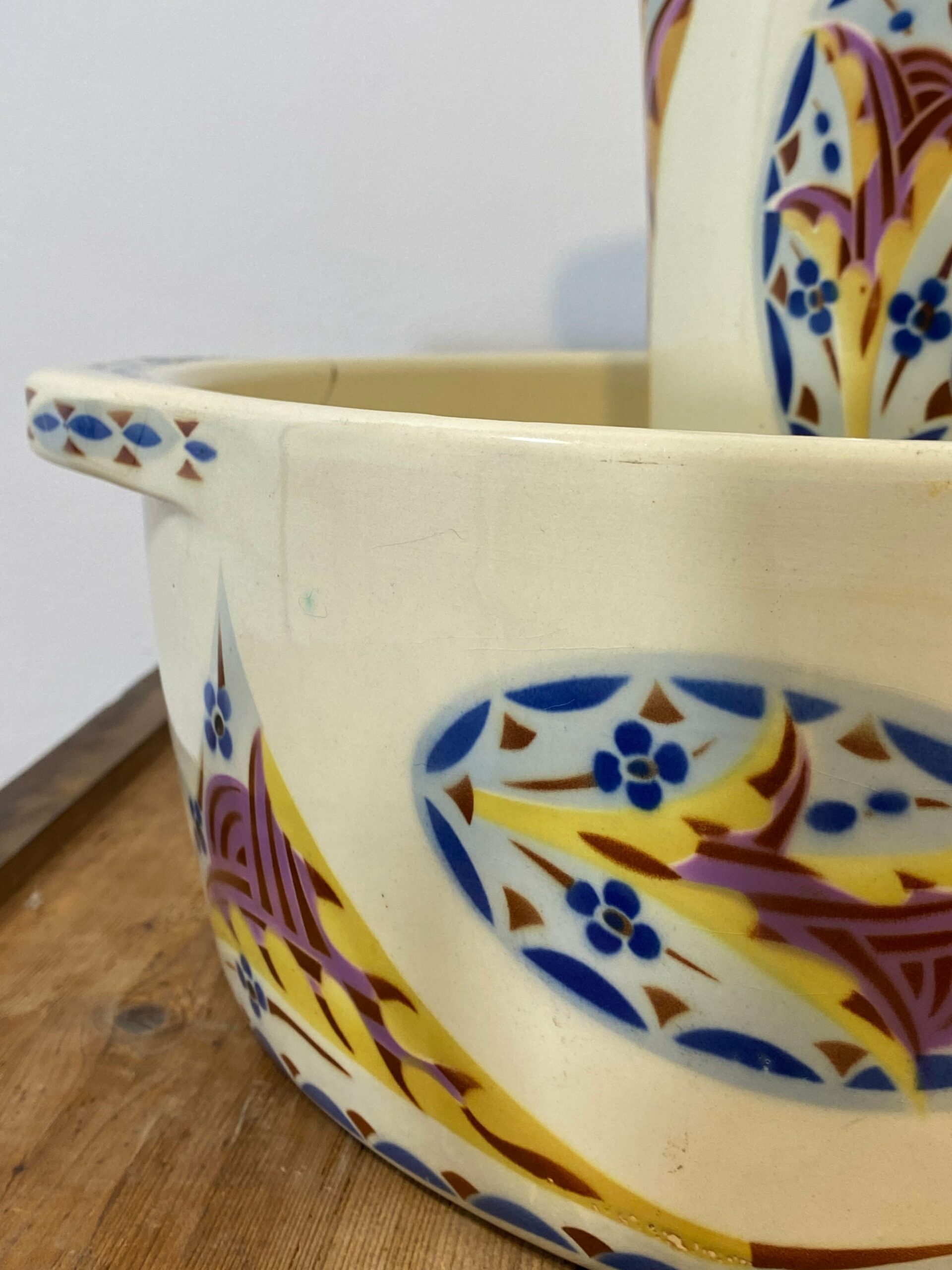 Vintage French Saint-Amand Art Deco Pitcher & Basin – Hand-Painted Floral - Image 3