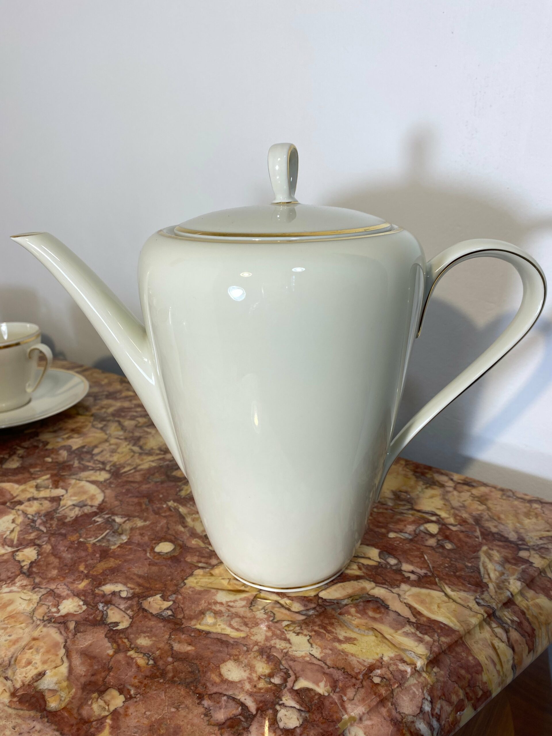 Vintage Bavarian Porcelain Tea Set – 9-Piece, Gilded Trim, Elegant - Image 3