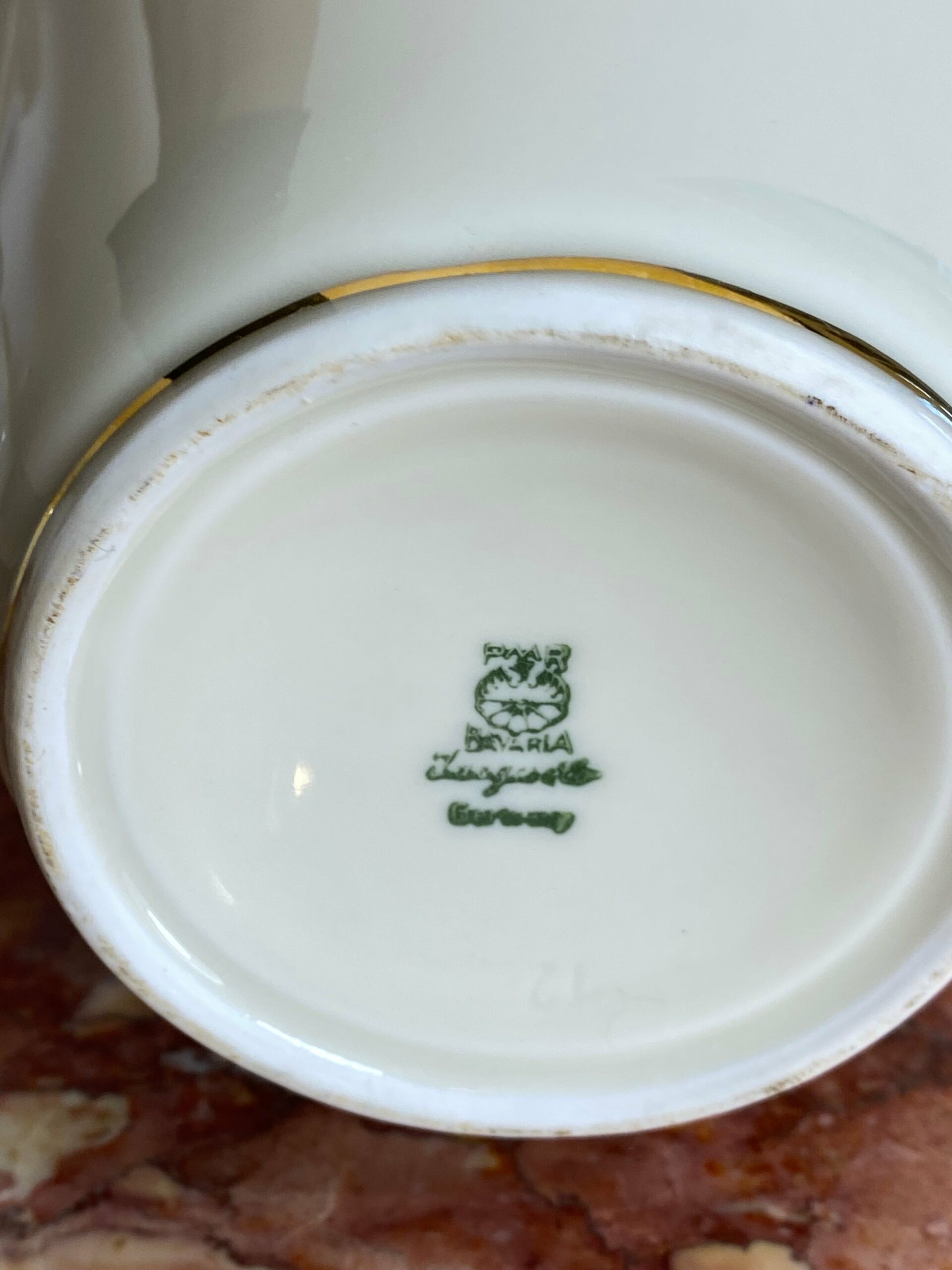 Vintage Bavarian Porcelain Tea Set – 9-Piece, Gilded Trim, Elegant - Image 4