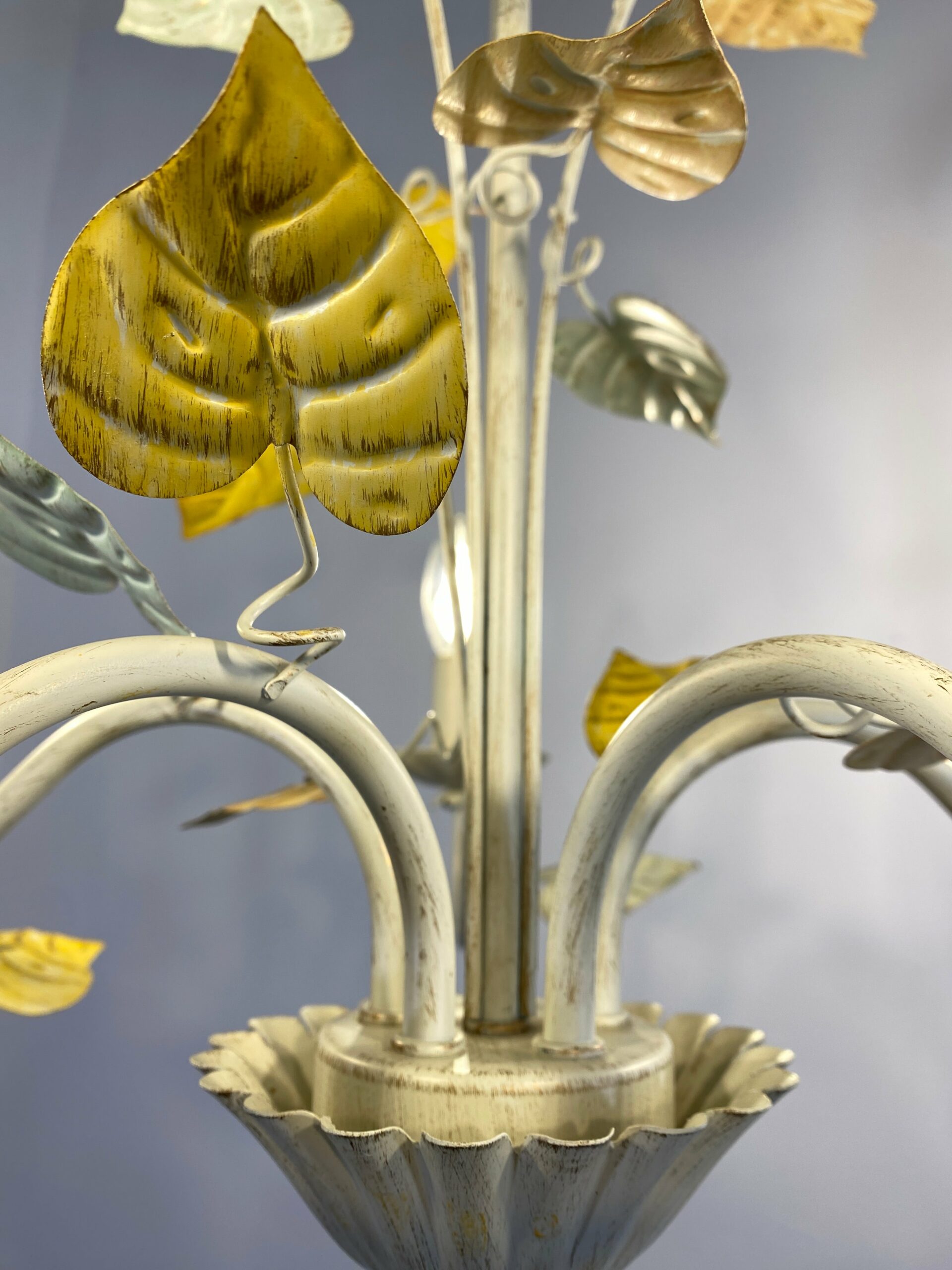 Vintage French Toleware Chandelier 5-Light Floral Leaf Shabby Chic Lighting - Image 5